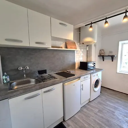 Les Halles - Studio Coeur De - Hyper Centre Apartment Toulon